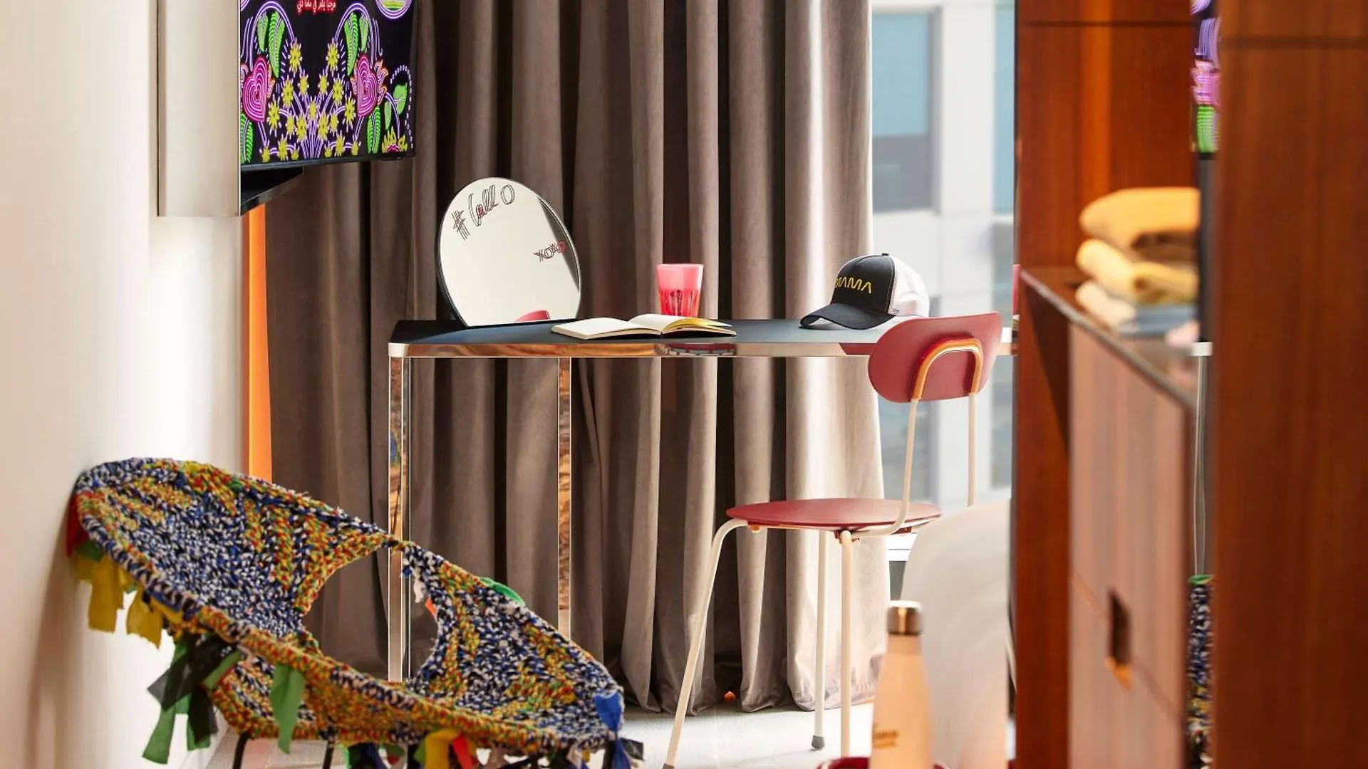Hotel Mama Shelter Dubai 4*,